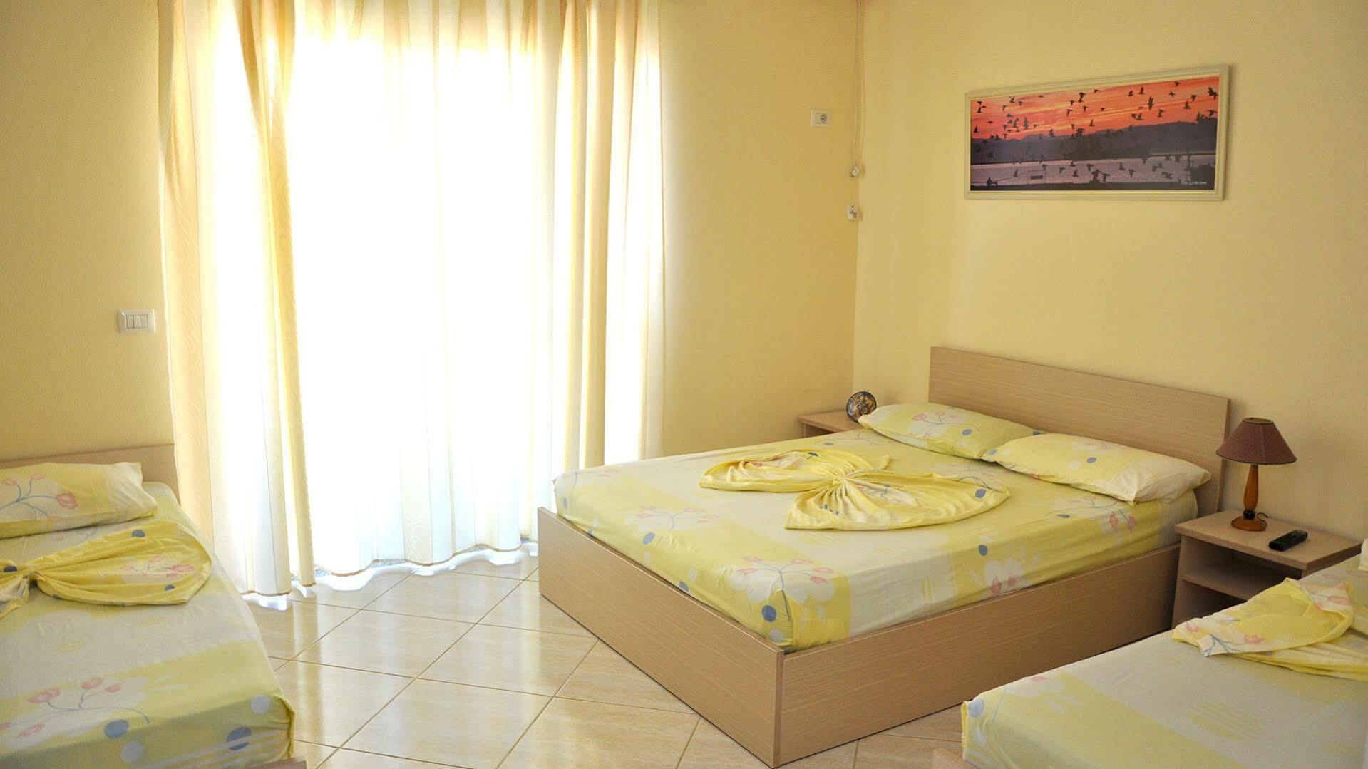 Villa Balani Durres Exterior photo